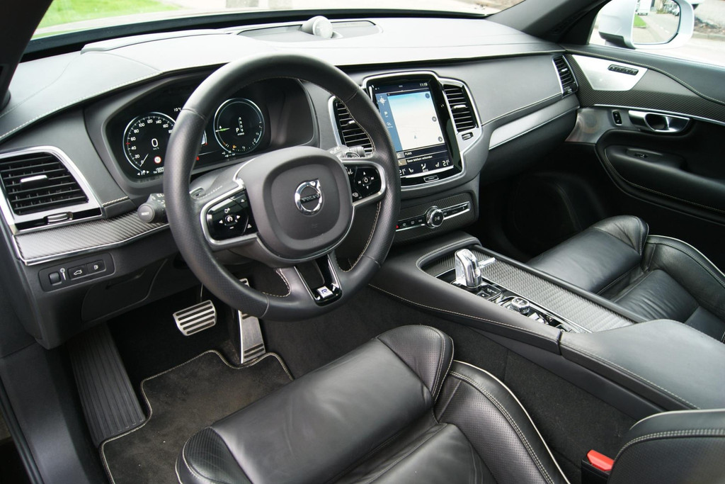 37091370-10.jpg