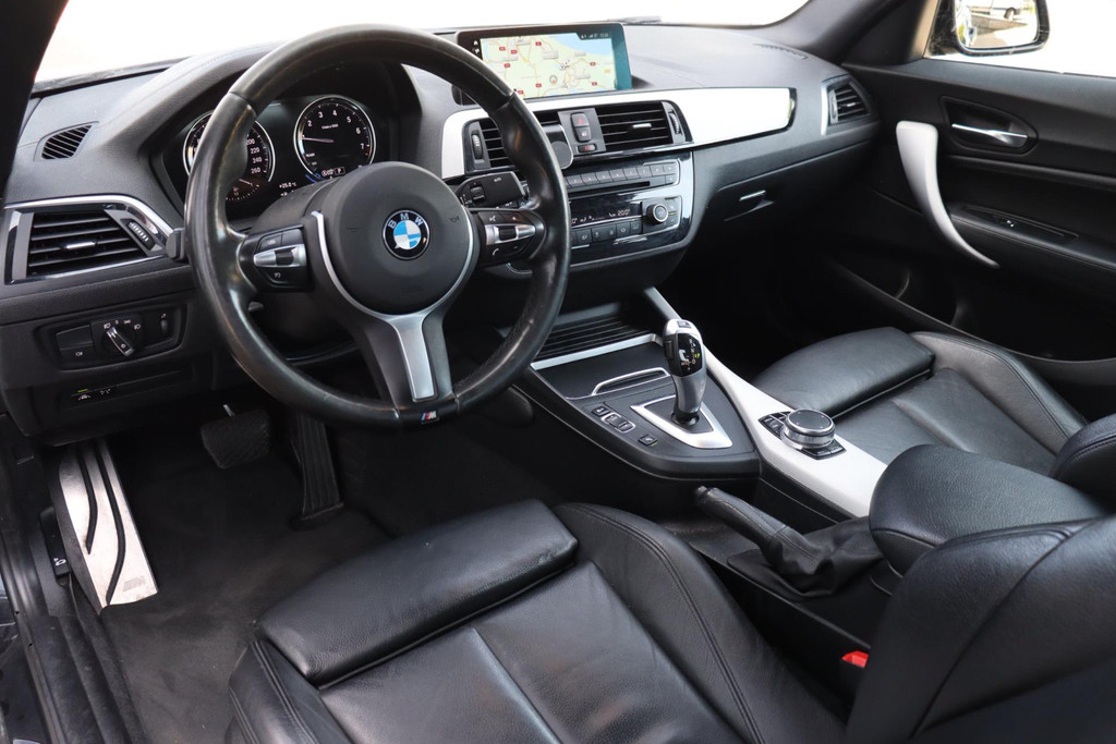 45877447-10.jpg