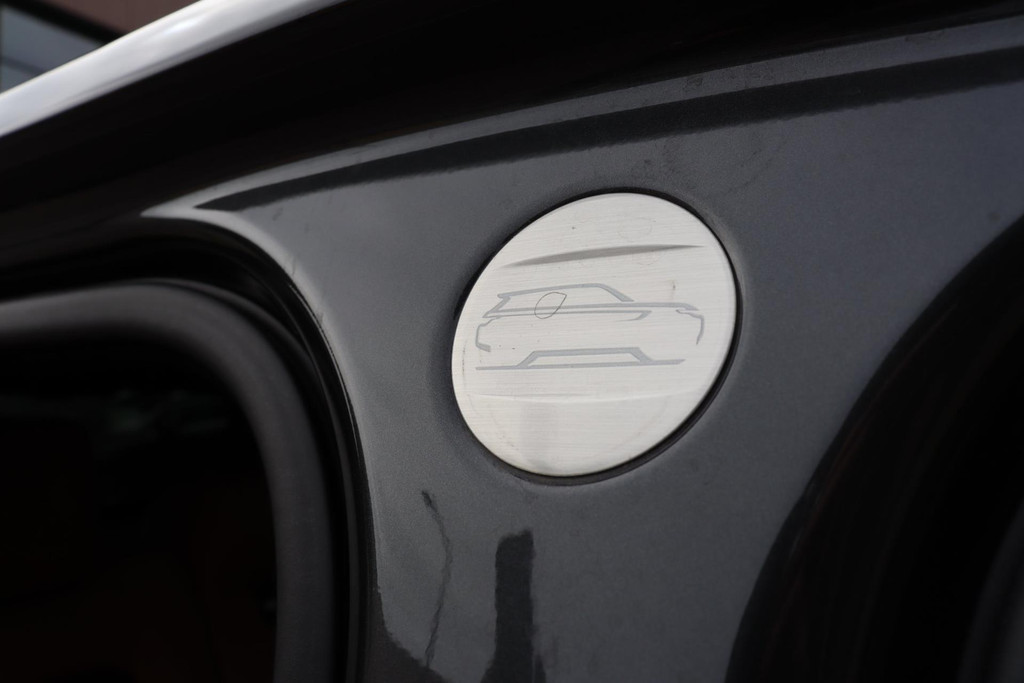 45990883-80.jpg