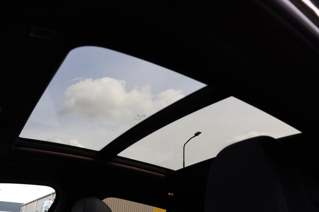 45992101-64.jpg