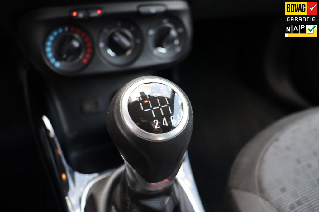47094478-46.jpg
